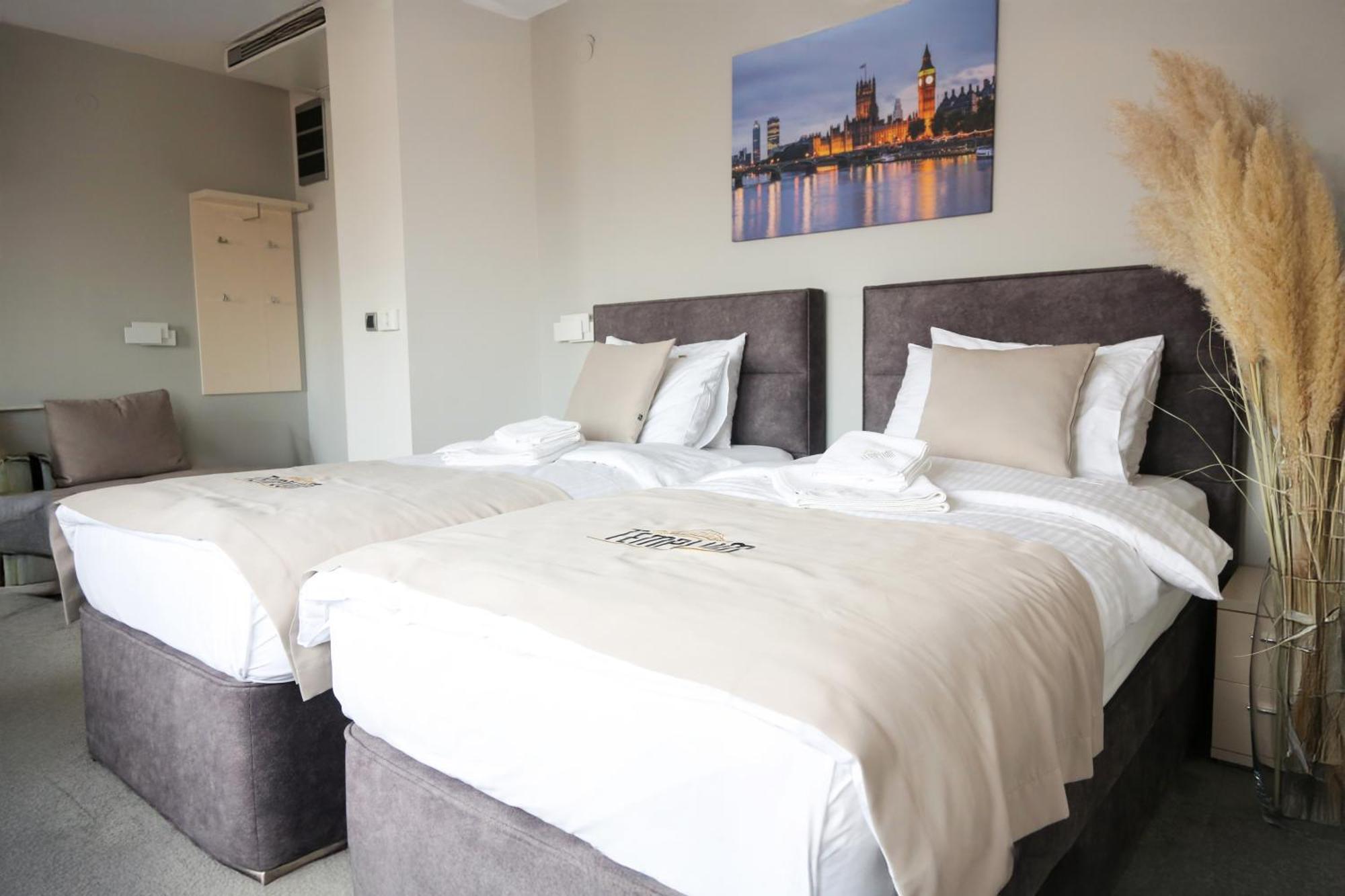 Templum Apartments - Slavija Square Belgrad Exteriör bild