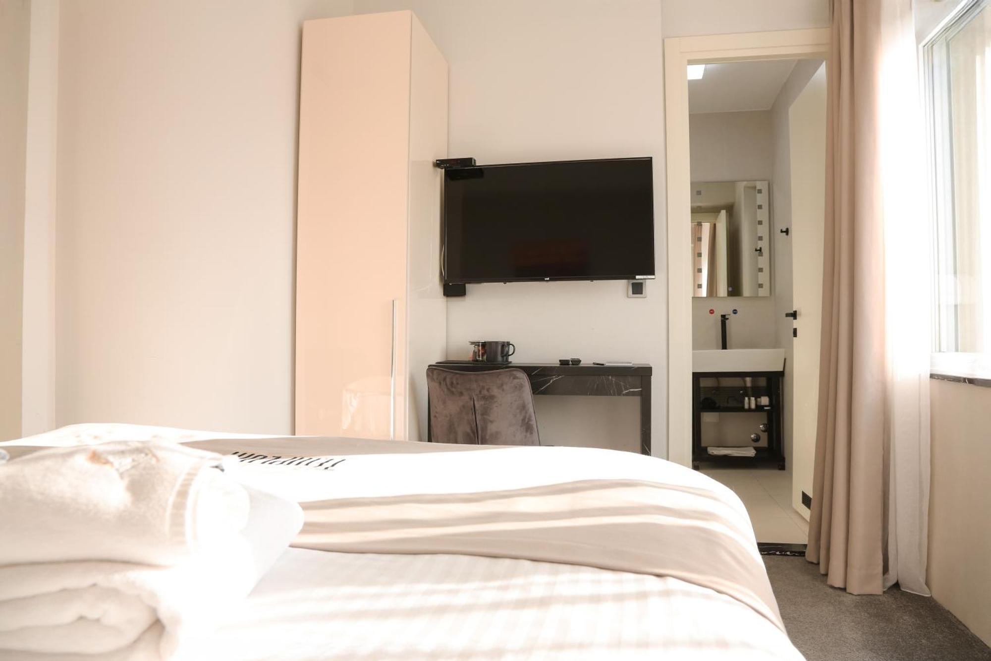 Templum Apartments - Slavija Square Belgrad Exteriör bild