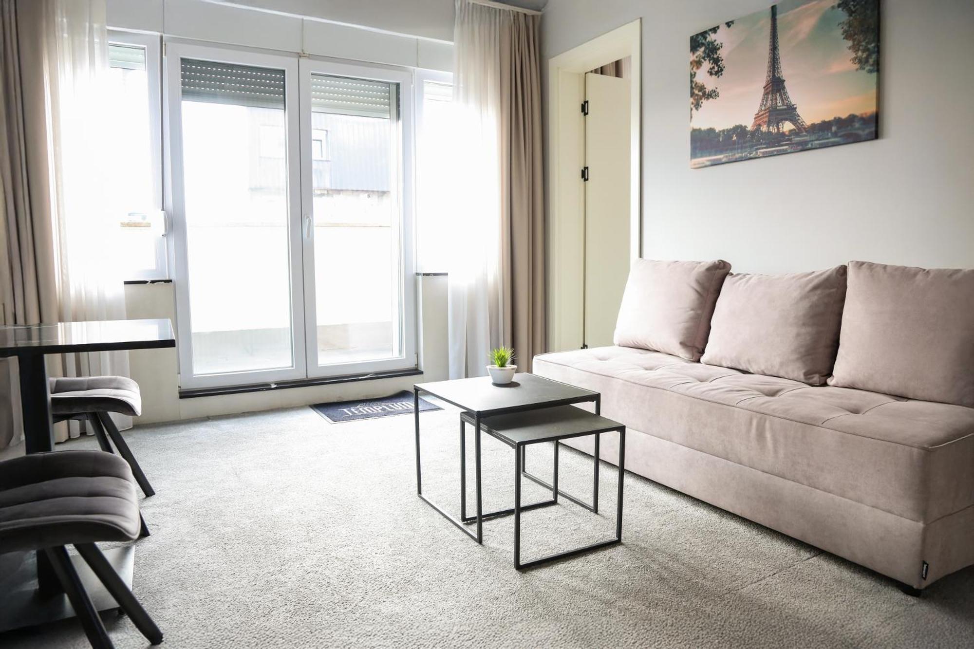 Templum Apartments - Slavija Square Belgrad Exteriör bild